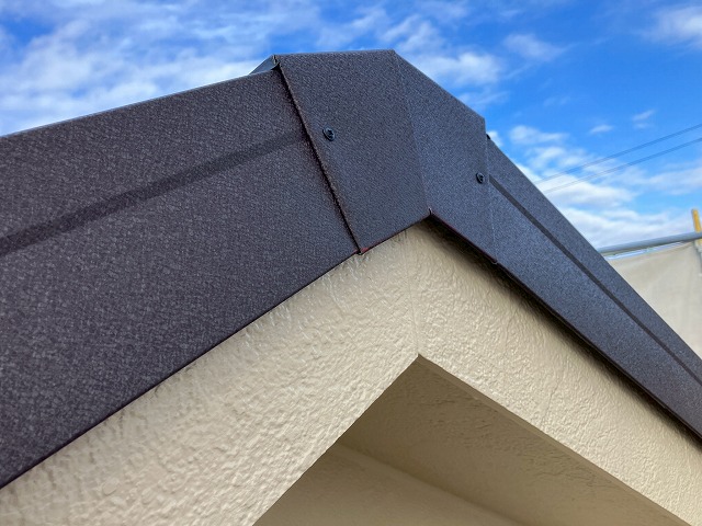 屋根の端部の処理